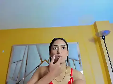 samanta_lu01 from StripChat is Freechat