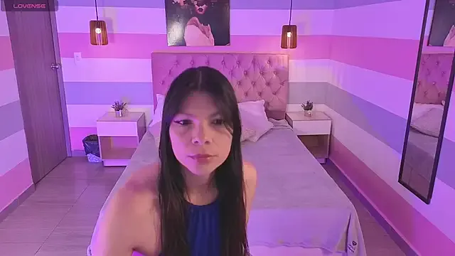 samantaortega__ from StripChat is Freechat