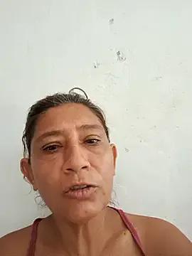 SAMANTHAA-HOTXXX from StripChat is Freechat