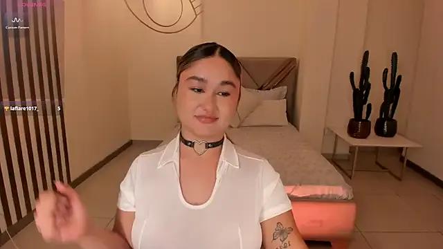 SamanthaConnor_ from StripChat is Freechat