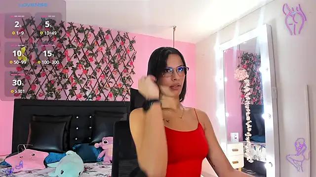Girls: try live performances with matured performers, from dancing to quirks, in a variety of beautiful sex cams.