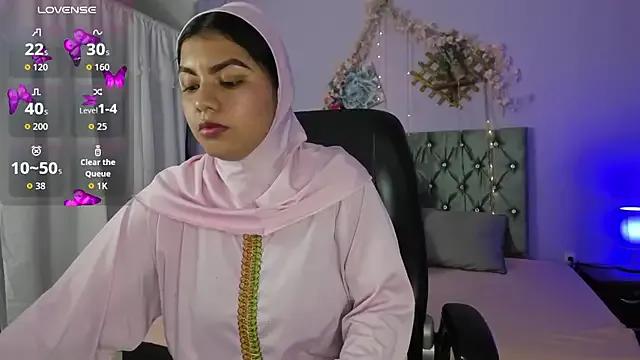 SamiraAlabi from StripChat is Freechat