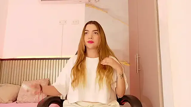 Sammy_Lovee from StripChat