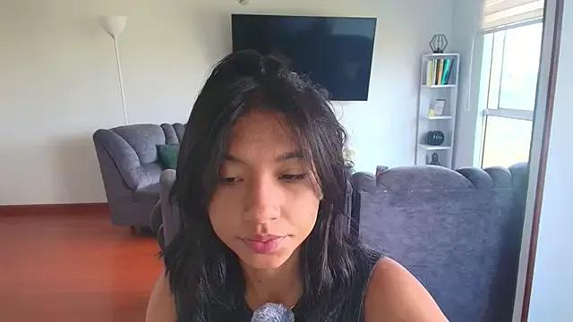 samy_jonnes_ from StripChat is Freechat