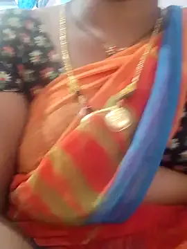 Sana14 from StripChat