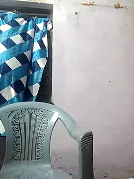 Sana14 from StripChat