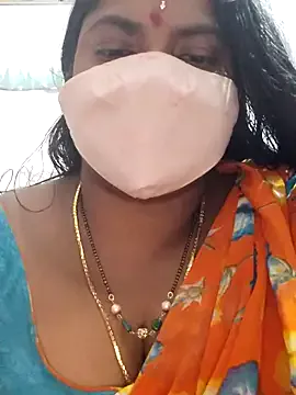 Sana14 from StripChat