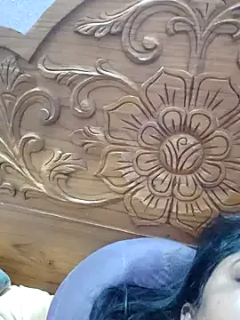 Sana14 from StripChat