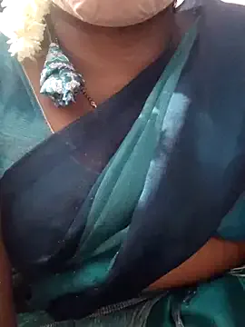 Sana14 from StripChat