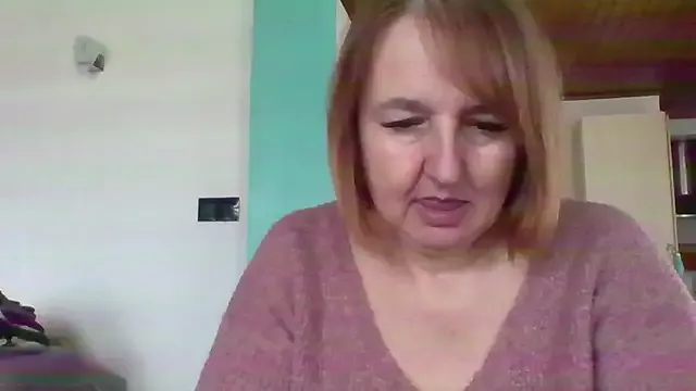 Sandcoq from StripChat is Freechat