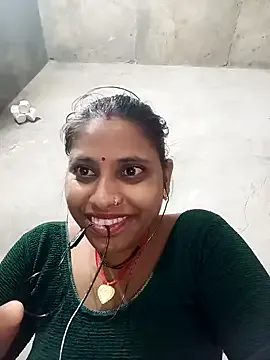 Sandhya_x from StripChat