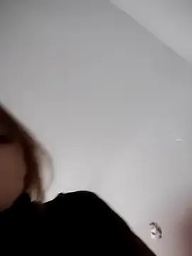 SandyCassie from StripChat is Freechat