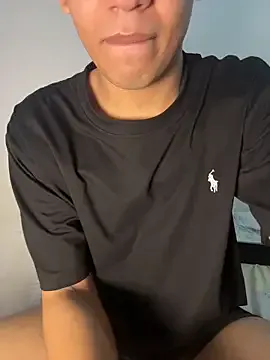 Santiago_Foxx from StripChat is Freechat