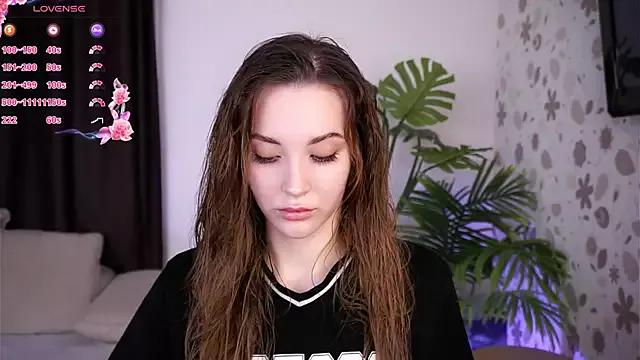 Girls: try live performances with matured performers, from dancing to quirks, in a variety of beautiful sex cams.