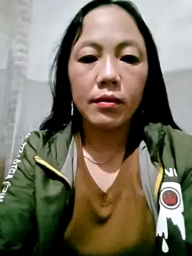 Sara_pusyy from StripChat is Freechat