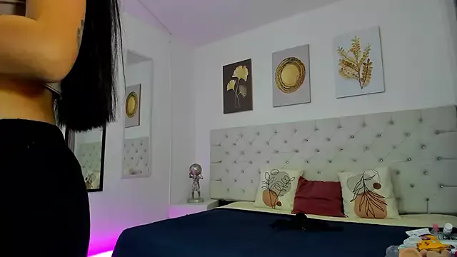 Girls: try live performances with matured performers, from dancing to quirks, in a variety of beautiful sex cams.