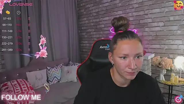 SarahCoksss from StripChat