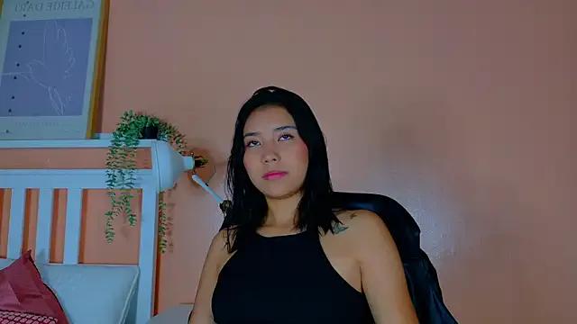 SarahEvans___ from StripChat is Freechat