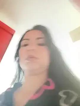 saralunabella from StripChat is Freechat
