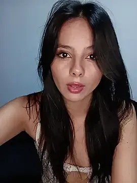 SaraMistick from StripChat is Freechat