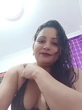 saritt_loveme from StripChat is Freechat