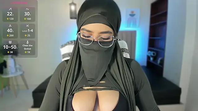 Sasha_Anaan from StripChat
