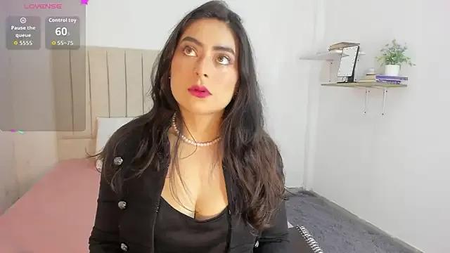 sashaa_petit from StripChat is Freechat