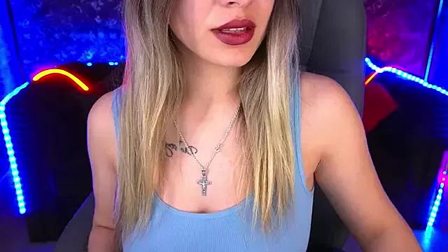 SashaBloom__ from StripChat