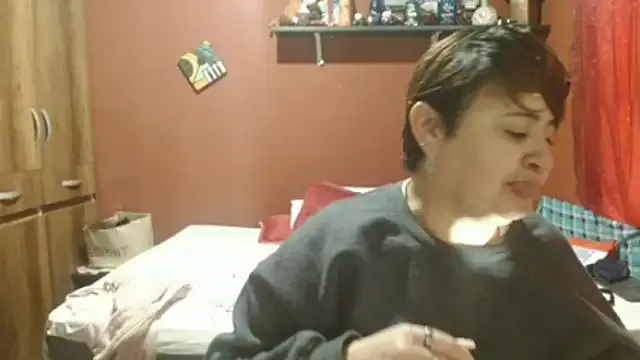 Sasharosee2 from StripChat is Freechat