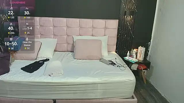Girls: try live performances with matured performers, from dancing to quirks, in a variety of beautiful sex cams.