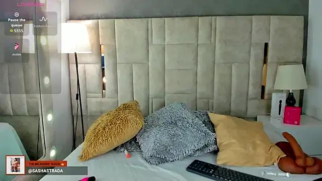 SASHASTRADA from StripChat is Freechat