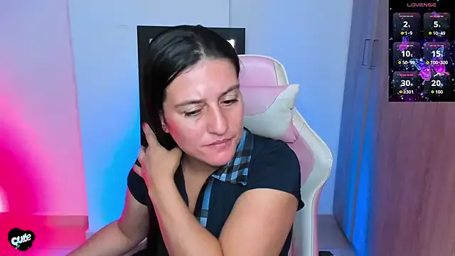 Saskyaa on StripChat 