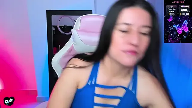 Saskyaa on StripChat 