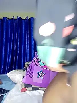 Sassy_Classysquirt from StripChat is Freechat