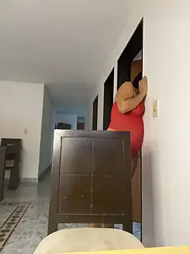 sassy_hott from StripChat is Freechat