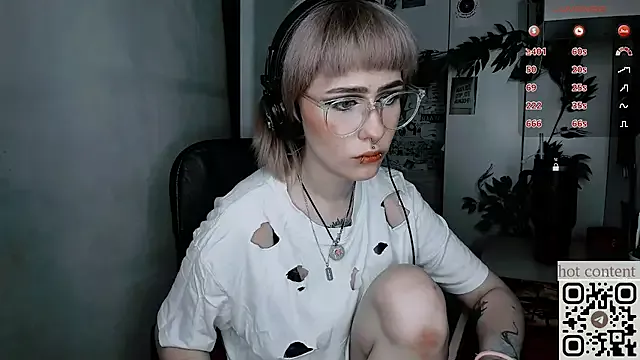 Girls: try live performances with matured performers, from dancing to quirks, in a variety of beautiful sex cams.