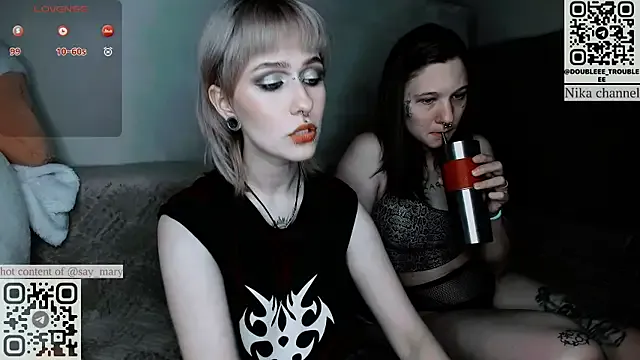 Girls: try live performances with matured performers, from dancing to quirks, in a variety of beautiful sex cams.