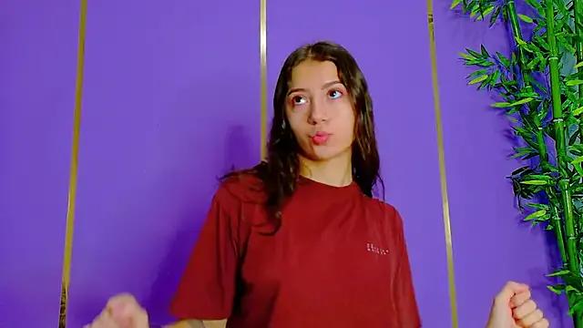 Girls: try live performances with matured performers, from dancing to quirks, in a variety of beautiful sex cams.