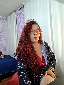 Scarlet_curly from StripChat is Freechat