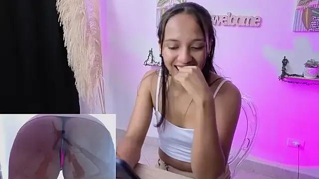 ScarletMedusa from StripChat is Freechat