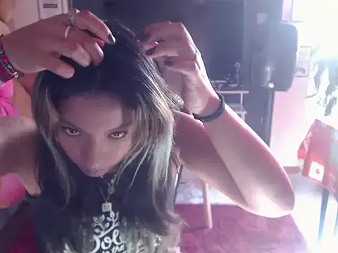 Girls: try live performances with matured performers, from dancing to quirks, in a variety of beautiful sex cams.