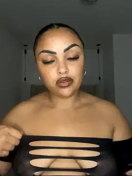 Scarlett-xox from StripChat is Freechat