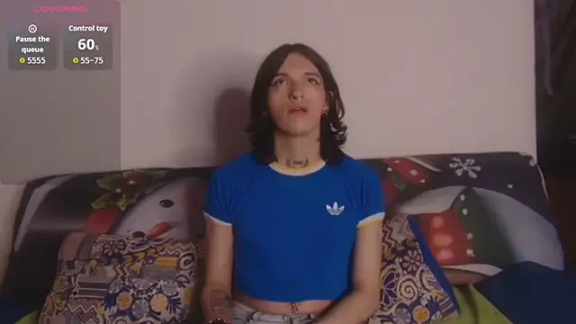 Scarlett_crastrawberry from StripChat is Freechat