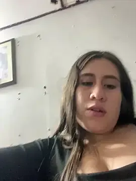 Scarlett_Noire_outdoors from StripChat is Freechat