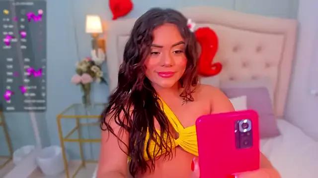 scarlett_rouss_ from StripChat is Freechat