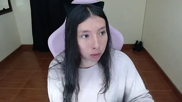 ScarlettShirahoshi from StripChat