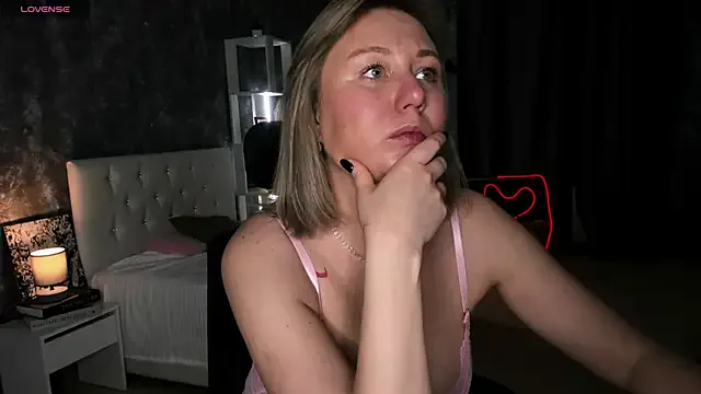 scent__of_woman from StripChat is Freechat