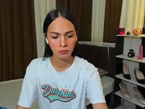 Sedictive_Samantha from StripChat is Freechat