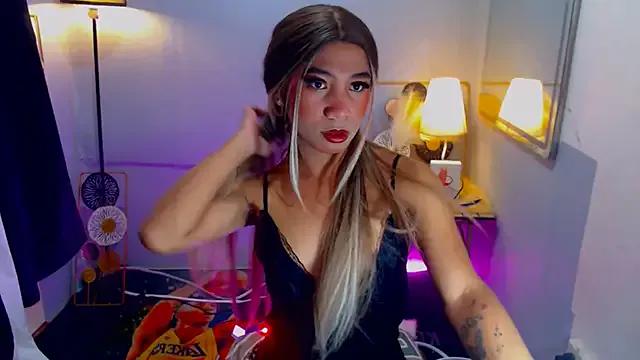 Seductive_nathalie from StripChat is Freechat
