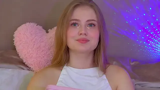 SelinSwarovski from StripChat